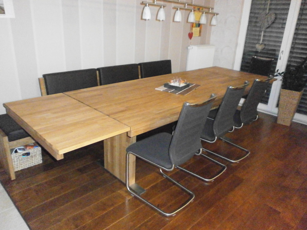 Esszimmertisch mit Bank Tenhumberg
